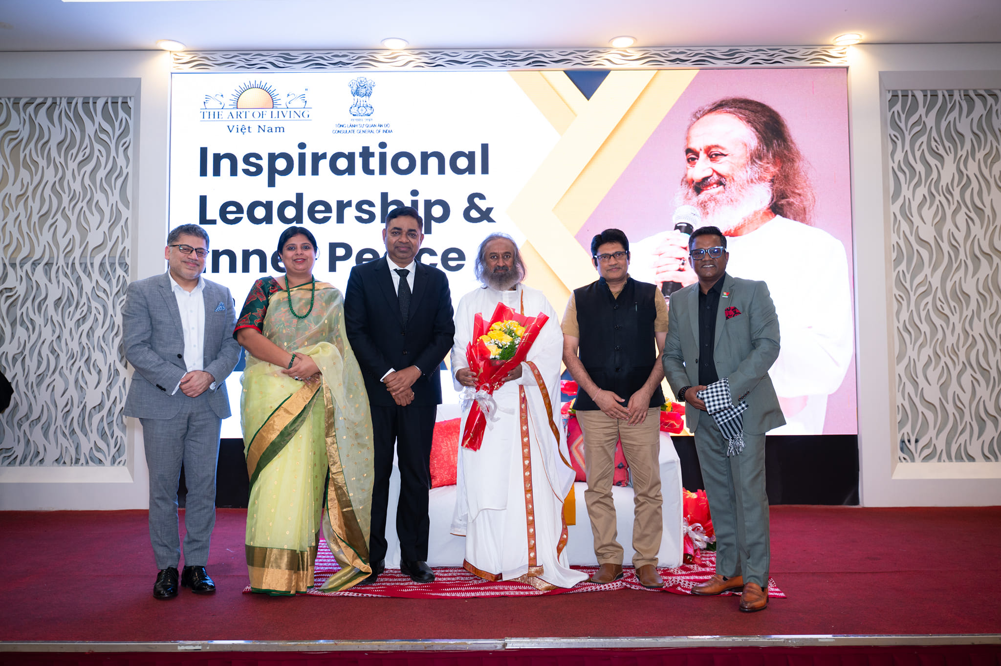 Inspirational Leadership and Inner Peace with Gurudev Sri Sri Ravi Shankar